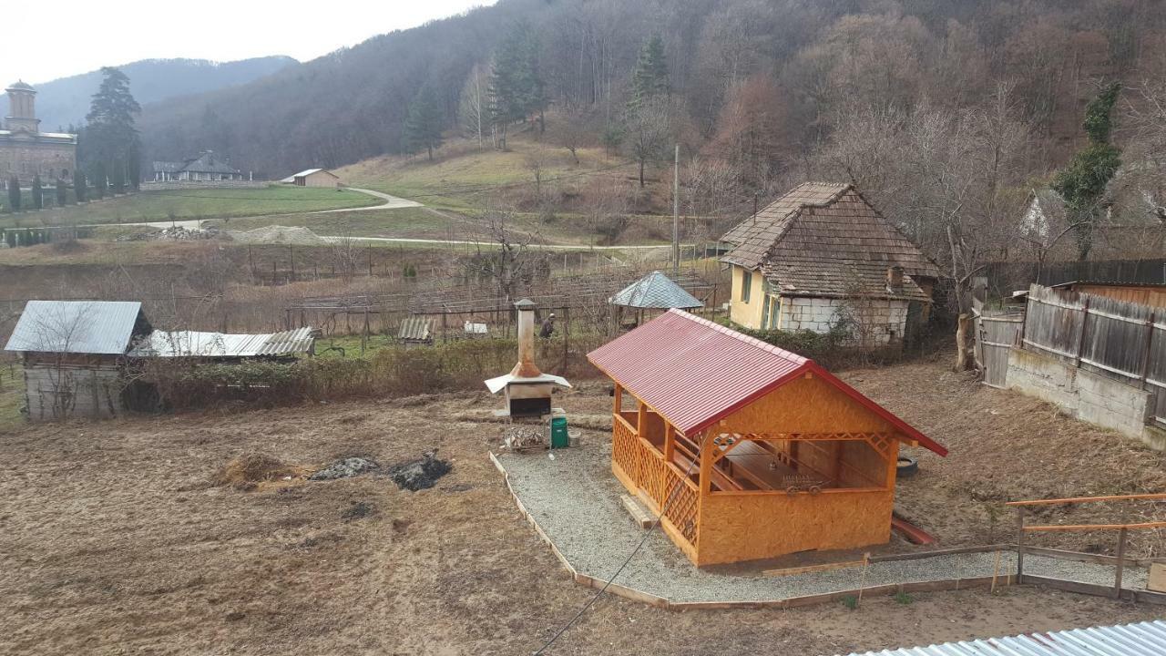 Casa Dodoc Hotel Caciulata Buitenkant foto
