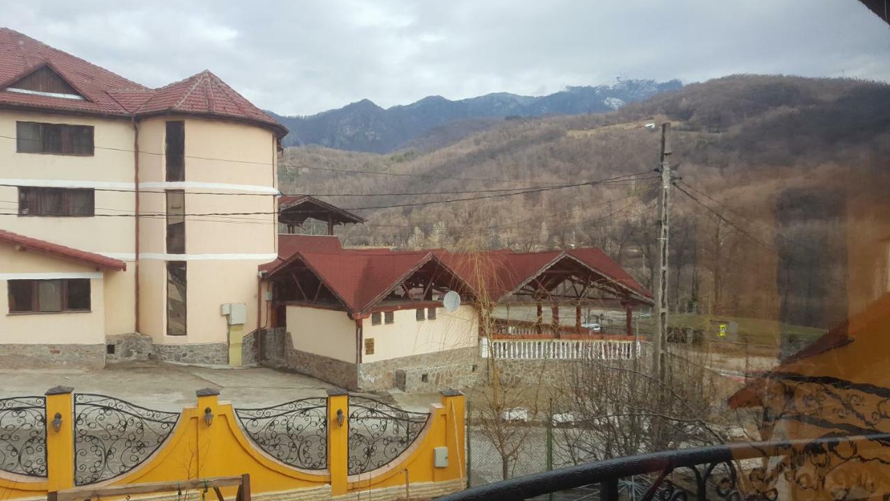 Casa Dodoc Hotel Caciulata Buitenkant foto